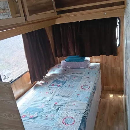 Autocaravana Pasar La Noche Κάμπινγκ Puertito de Guimar